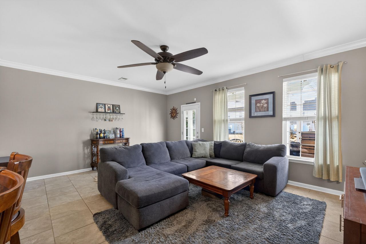 106 Hemingway Circle Photo 4