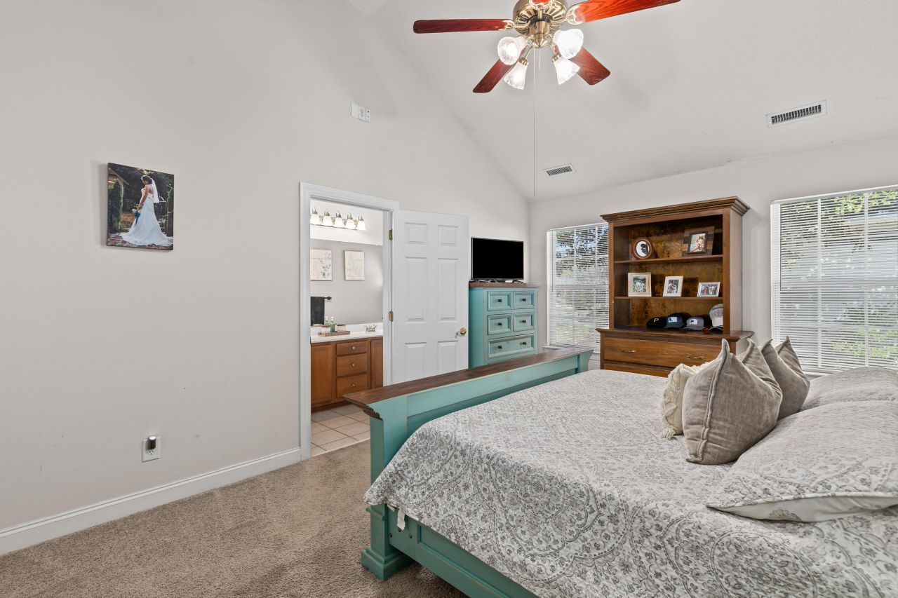 118 Northpark Avenue Photo 18