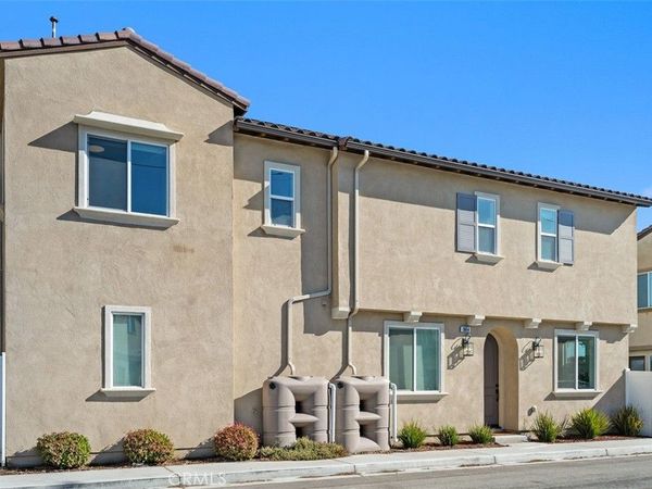 1654 W Plaza Del Amo, Torrance, CA 90501