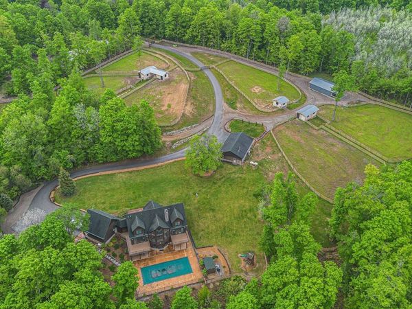 5575 M 72, Williamsburg, MI 49690