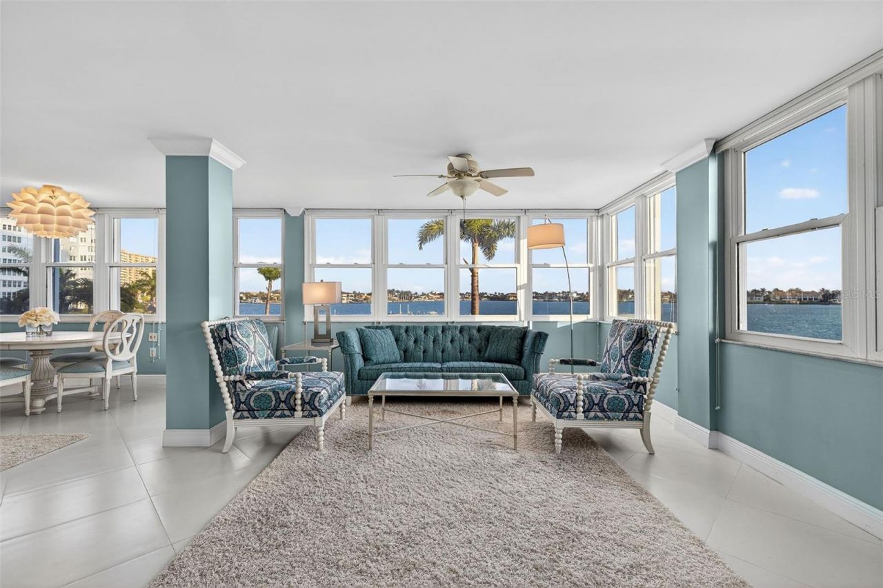 5130 Brittany Drive S, Unit 201, Saint Petersburg, FL 33715 Photo