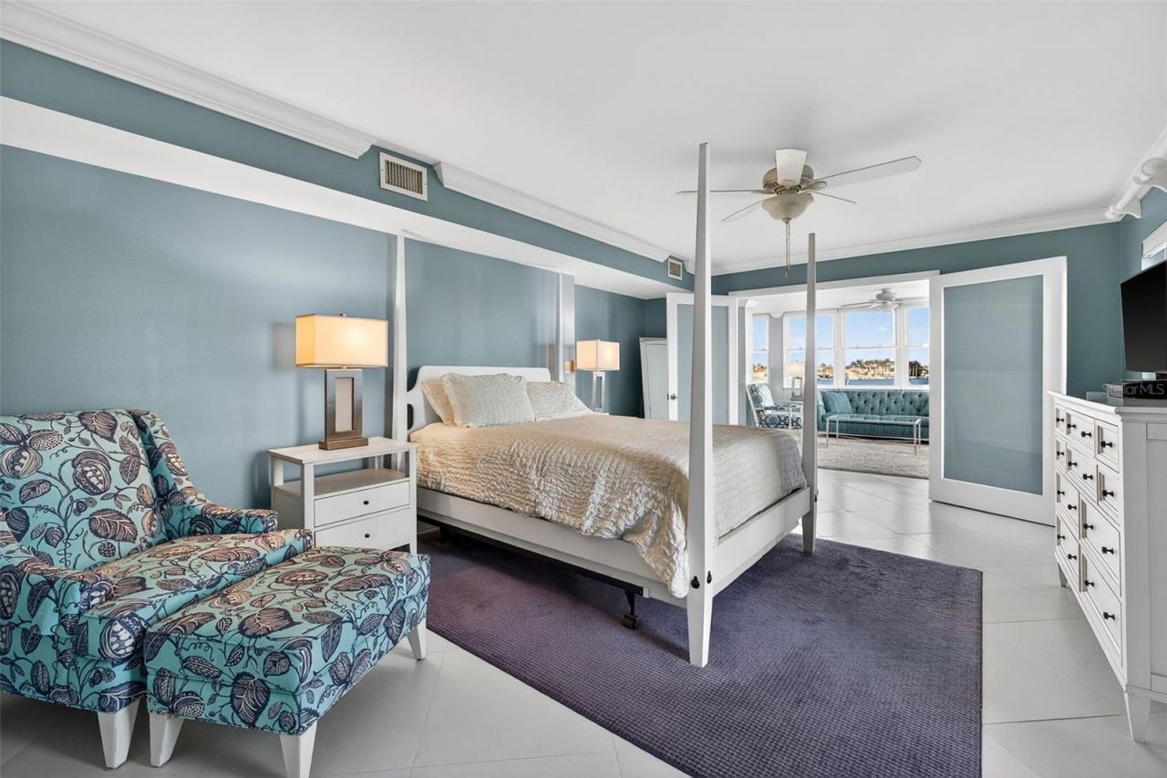 5130 Brittany Drive S, Unit 201, Saint Petersburg, FL 33715 Photo