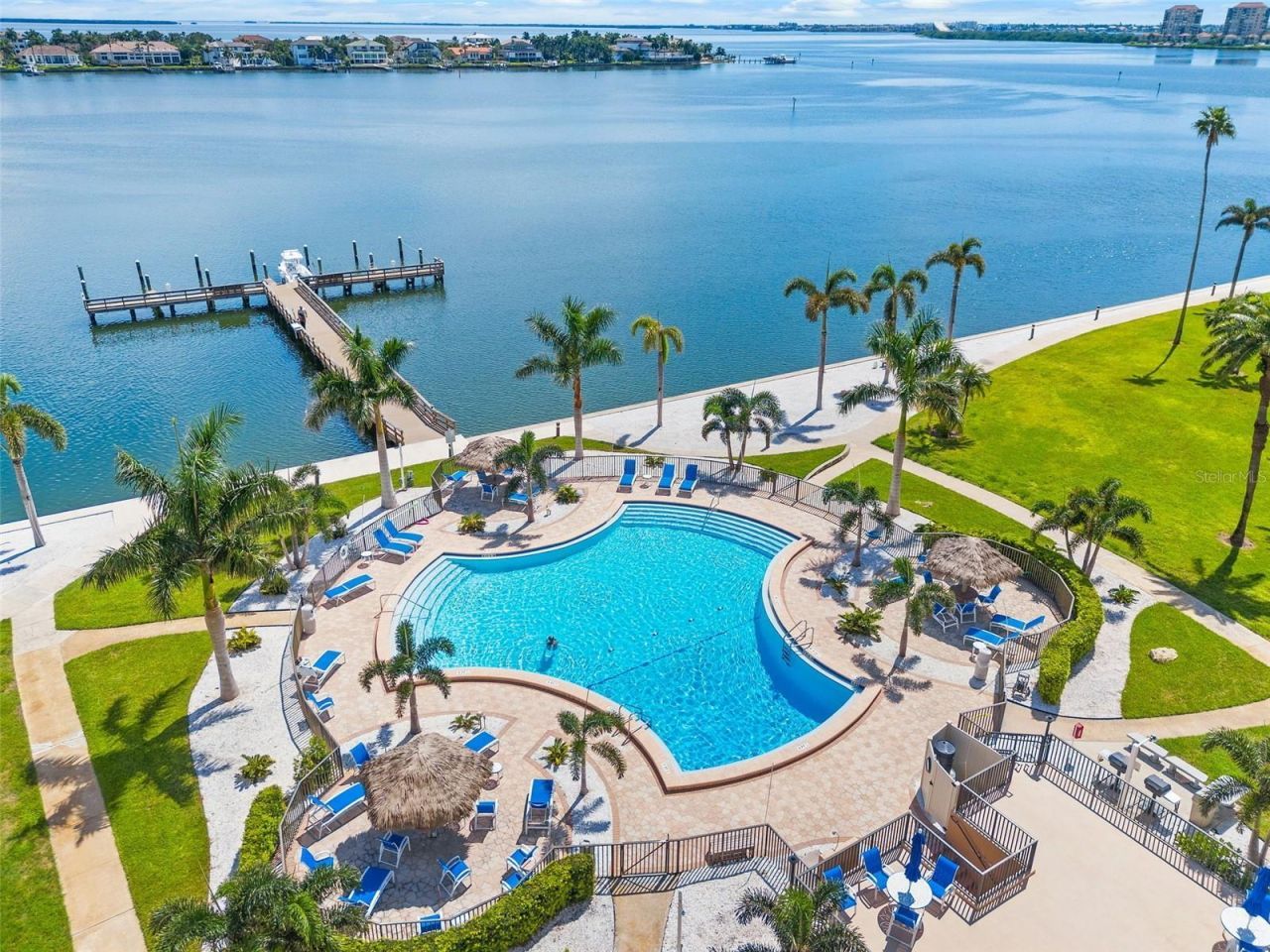 5130 Brittany Drive S, Unit 201, Saint Petersburg, FL 33715 Photo