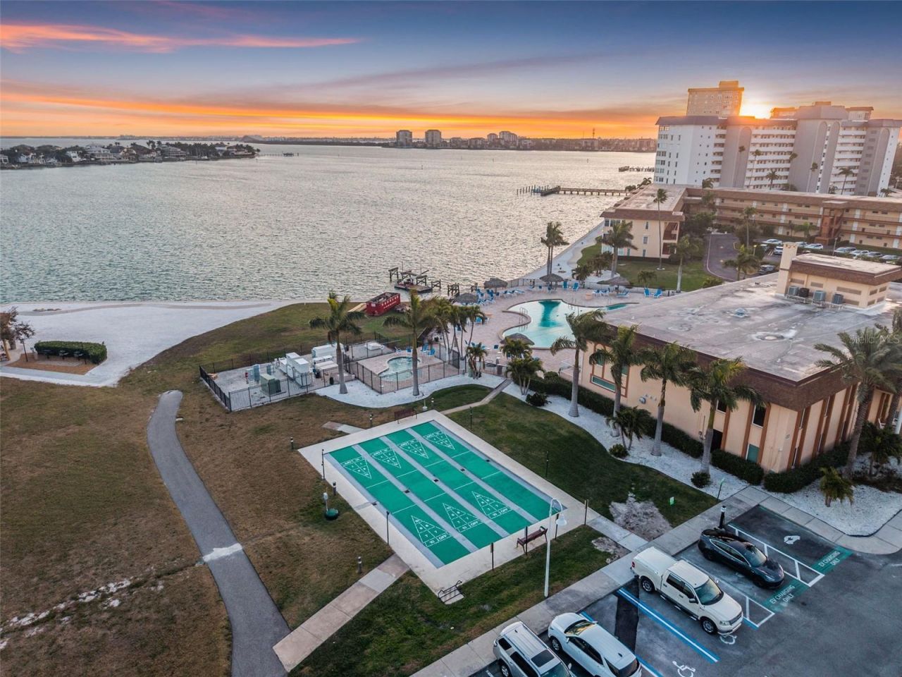 5130 Brittany Drive S, Unit 201, Saint Petersburg, FL 33715 Photo