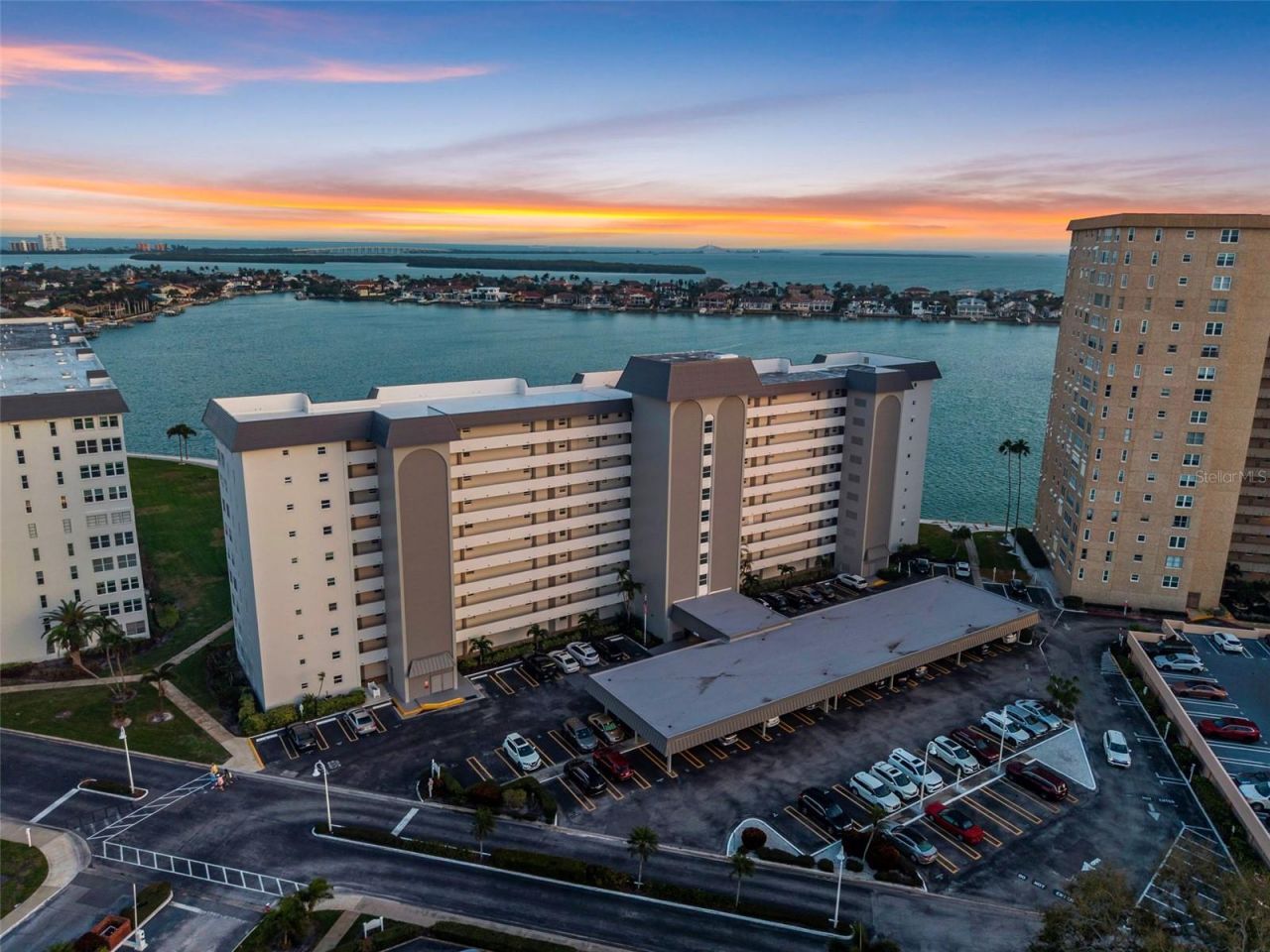 5130 Brittany Drive S, Unit 201, Saint Petersburg, FL 33715 Photo