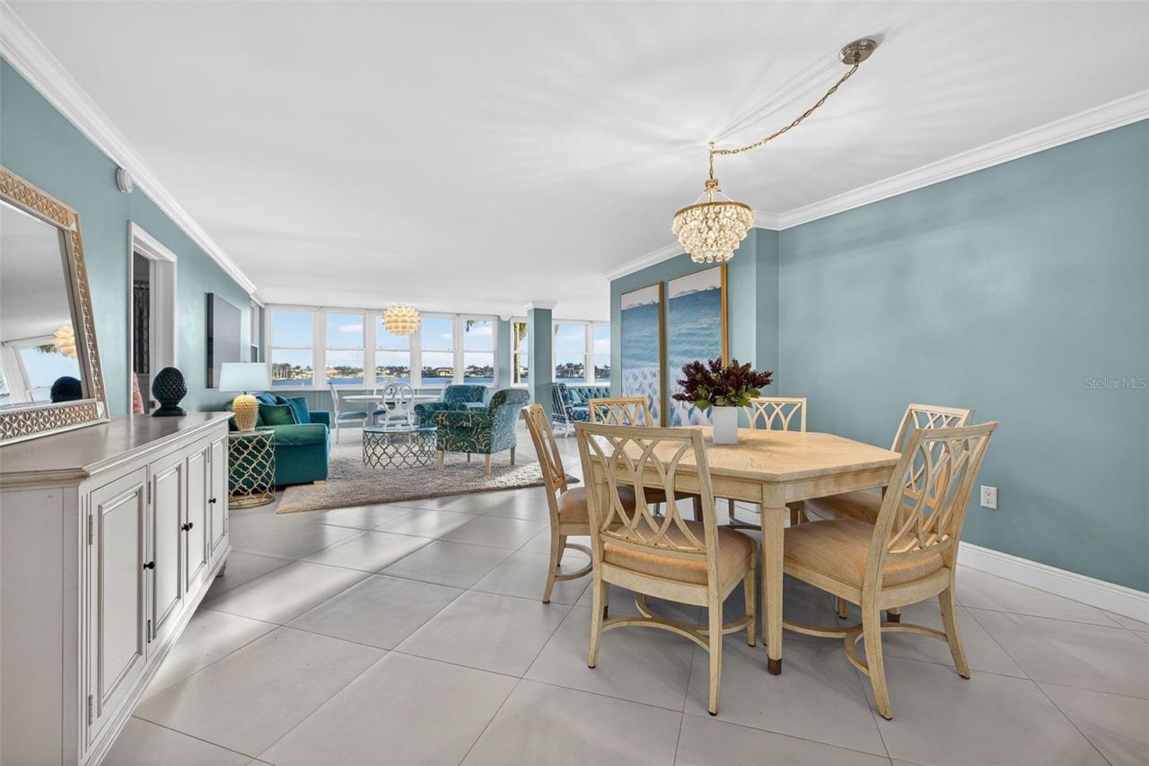 5130 Brittany Drive S, Unit 201, Saint Petersburg, FL 33715 Photo