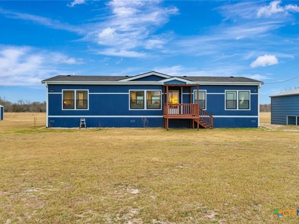 497 W Oaks , Victoria, TX 77905