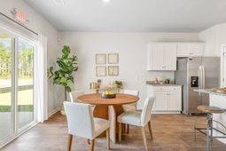 516 Tulip Poplar Drive photo 4