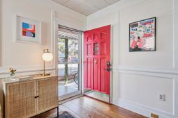 225 Plymouth Avenue photo 4