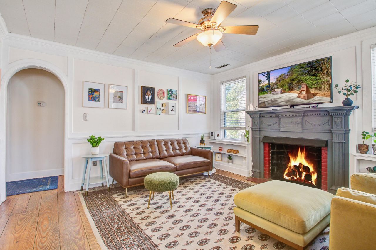 225 Plymouth Avenue Photo 6