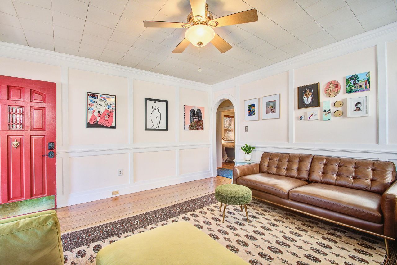 225 Plymouth Avenue Photo 7