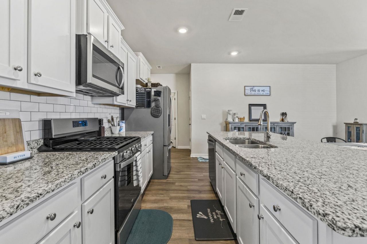 440 Royal Arch Dr.  Photo 13