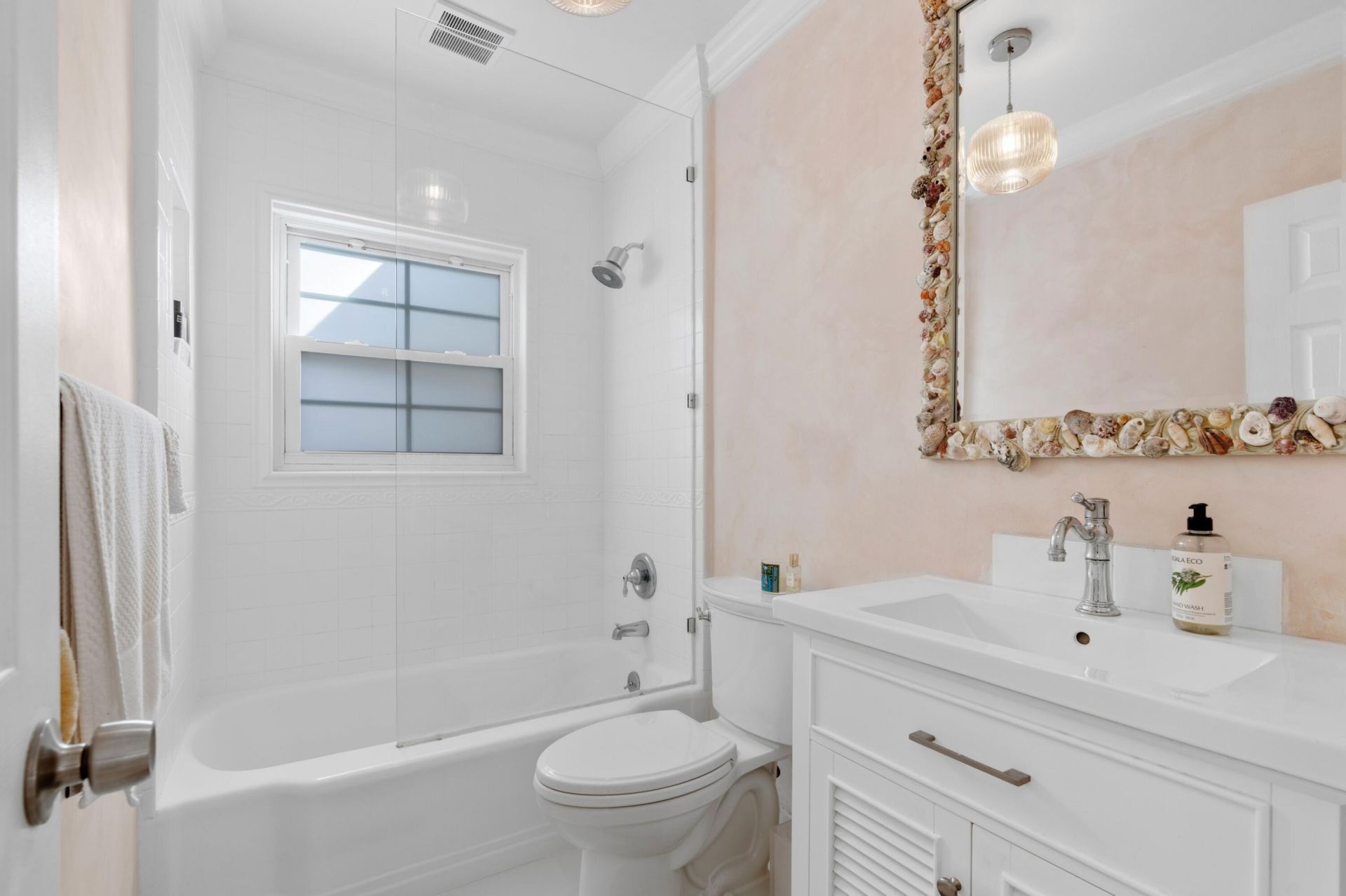 143 Greymon Drive, West Palm Beach, FL 33405 Photo