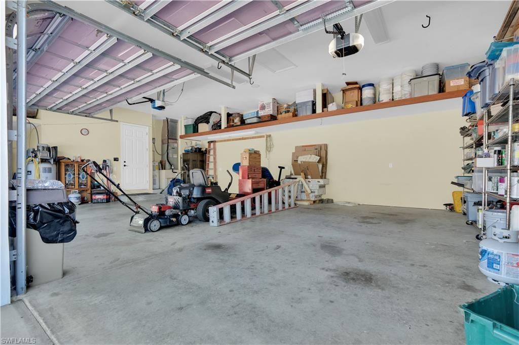 908 Pine Ave , Lehigh Acres, FL 33972 Photo