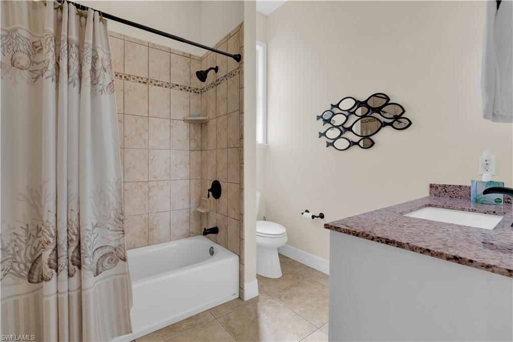 908 Pine Ave , Lehigh Acres, FL 33972 Photo