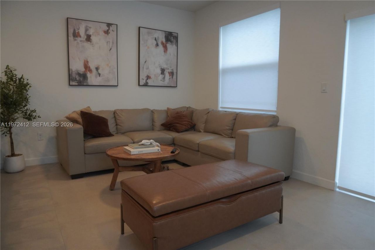 12305 NW 23 Ct , Miami, FL 33167 Photo