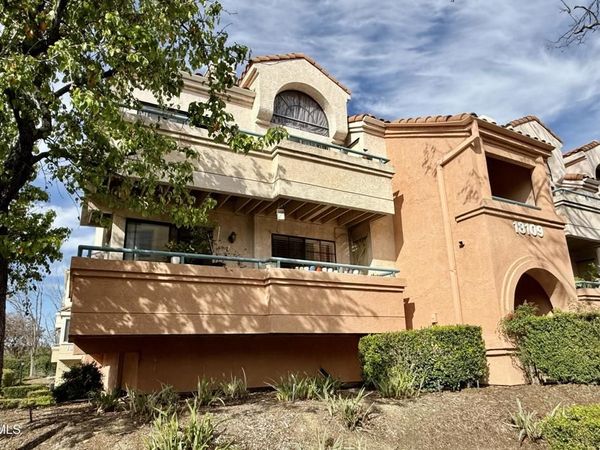 18109 Erik Court, Unit 451, Canyon Country, CA 91387
