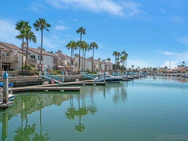 82 kingston ct, Coronado, CA 92118