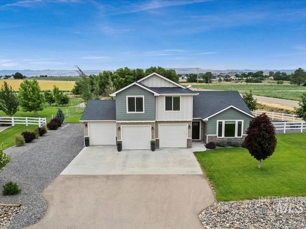 27482 Warren Lane, Wilder, ID 83676