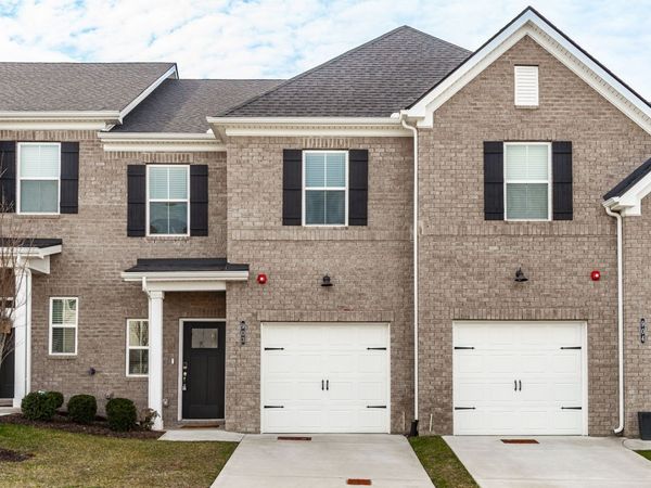 204 Douglas Bend Rd, Unit 903, Gallatin, TN 37066