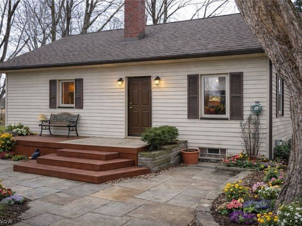 27397 Cook Road, Olmsted Twp, OH 44138