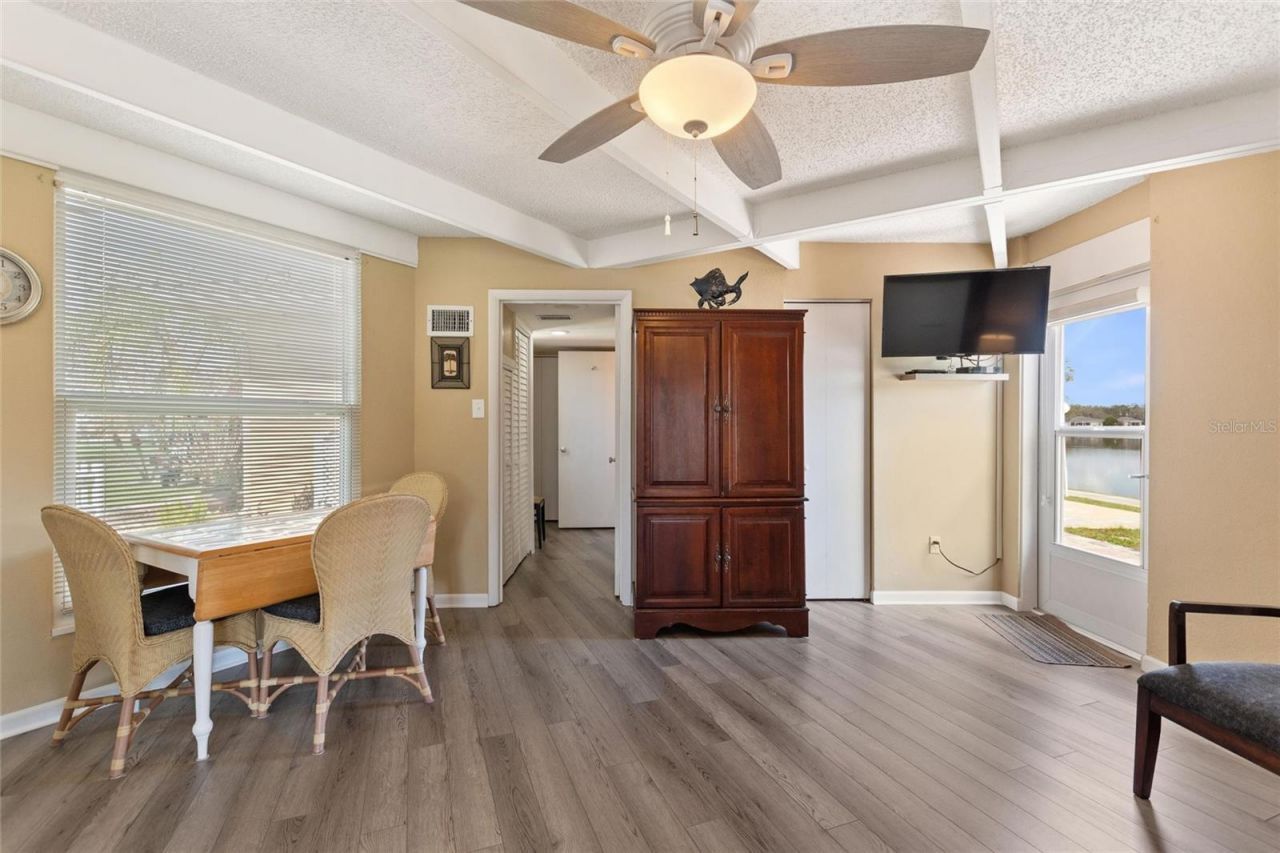 1217 Club Circle, Lakeshore, FL 33854 Photo