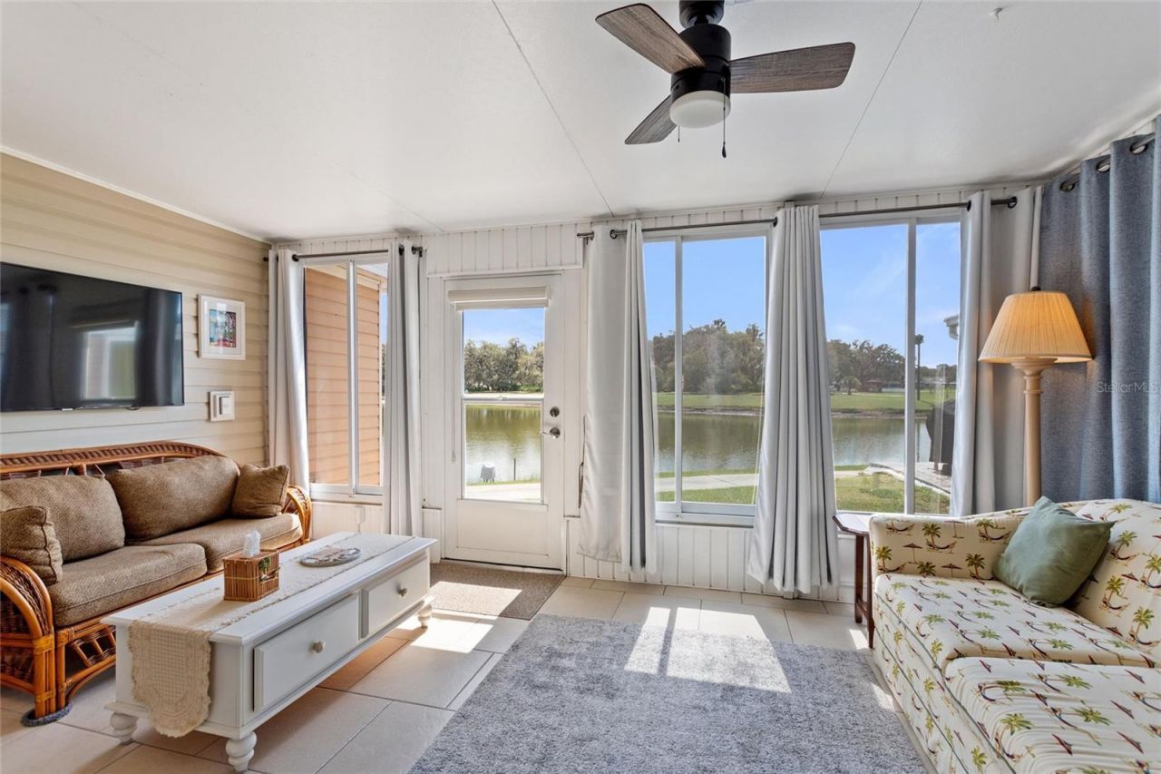 1217 Club Circle, Lakeshore, FL 33854 Photo