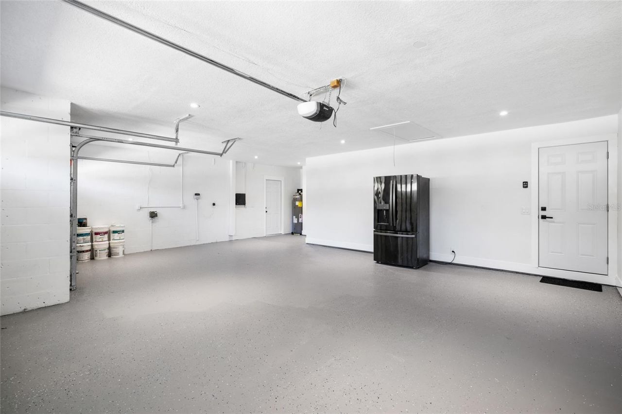 512 Crystal Grove Boulevard , Lutz, FL 33548 Photo