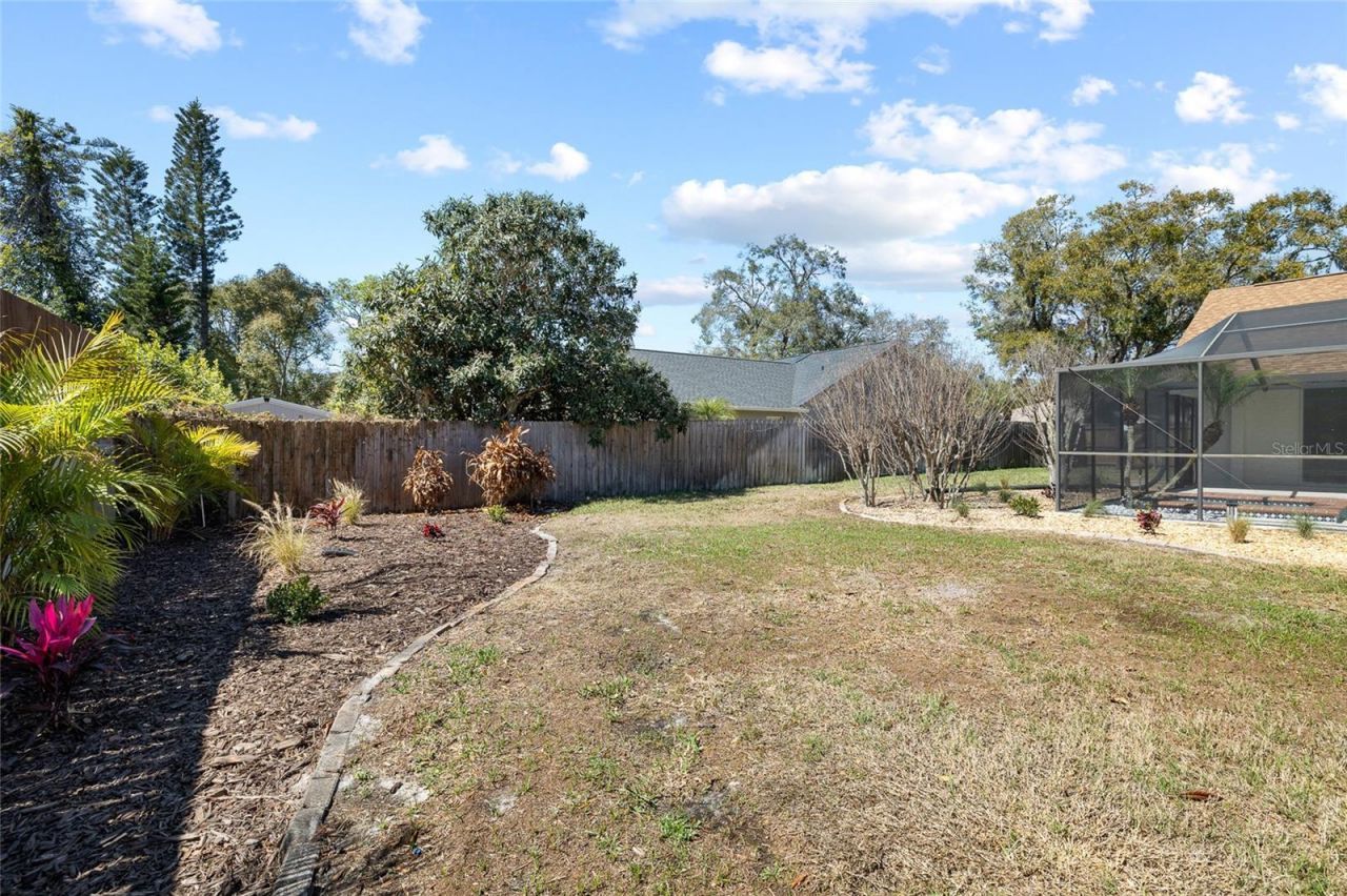 512 Crystal Grove Boulevard , Lutz, FL 33548 Photo