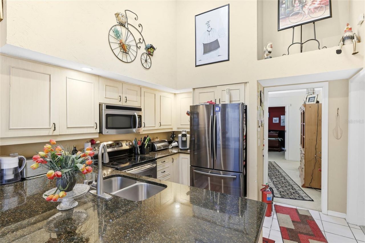 4870 Tivoli Court, Sarasota, FL 34235 Photo