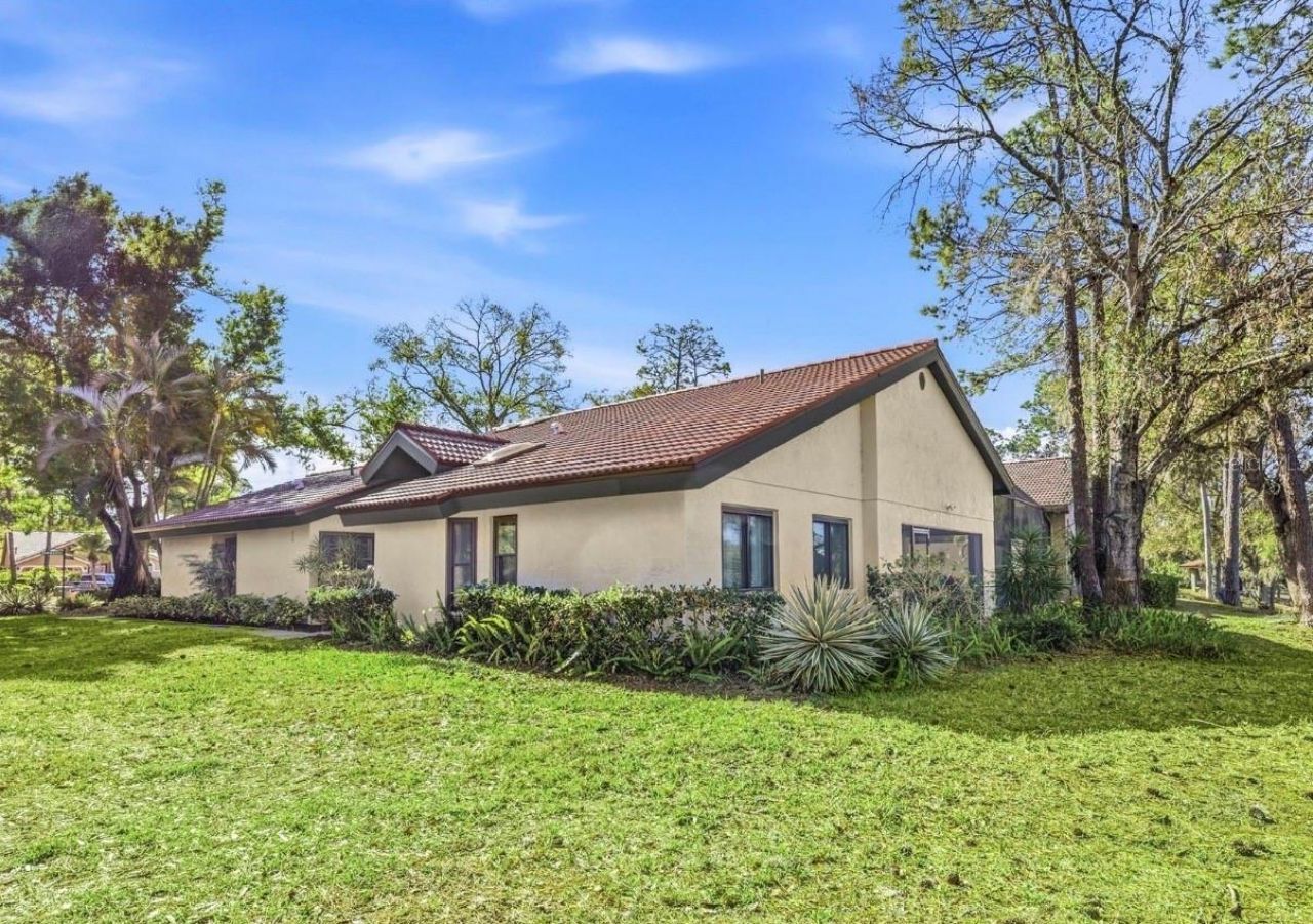 4870 Tivoli Court, Sarasota, FL 34235 Photo