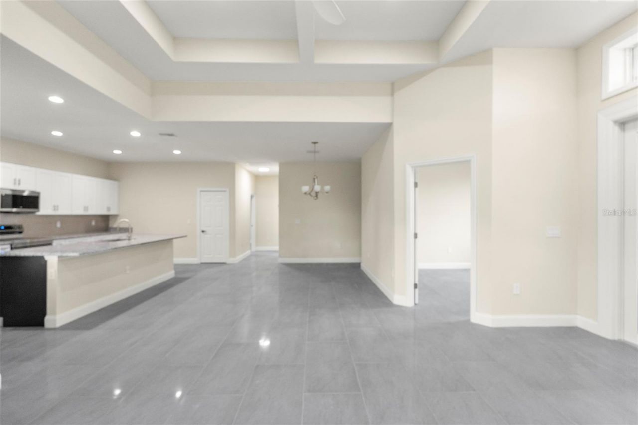 1043 Albert Ave, Lehigh Acres, FL 33971 Photo