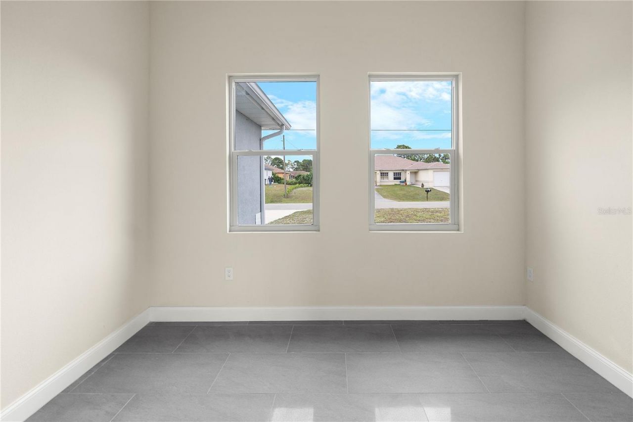 1043 Albert Ave, Lehigh Acres, FL 33971 Photo