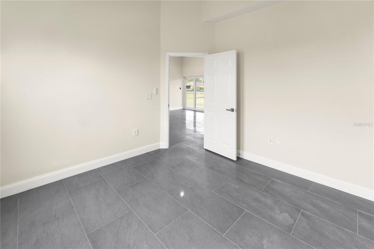 1043 Albert Ave, Lehigh Acres, FL 33971 Photo