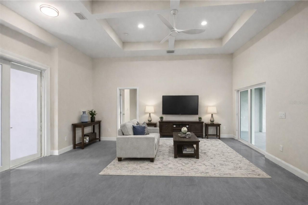 1043 Albert Ave, Lehigh Acres, FL 33971 Photo