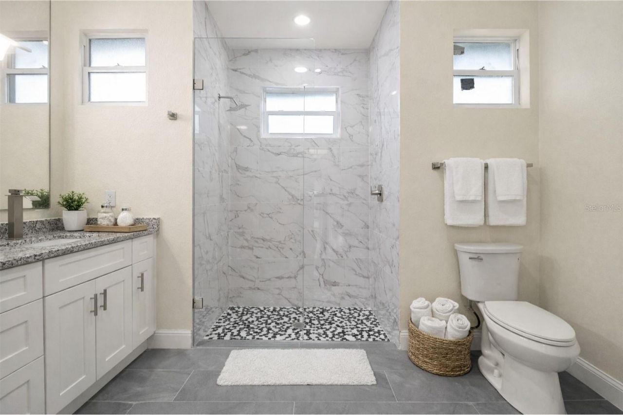 1043 Albert Ave, Lehigh Acres, FL 33971 Photo