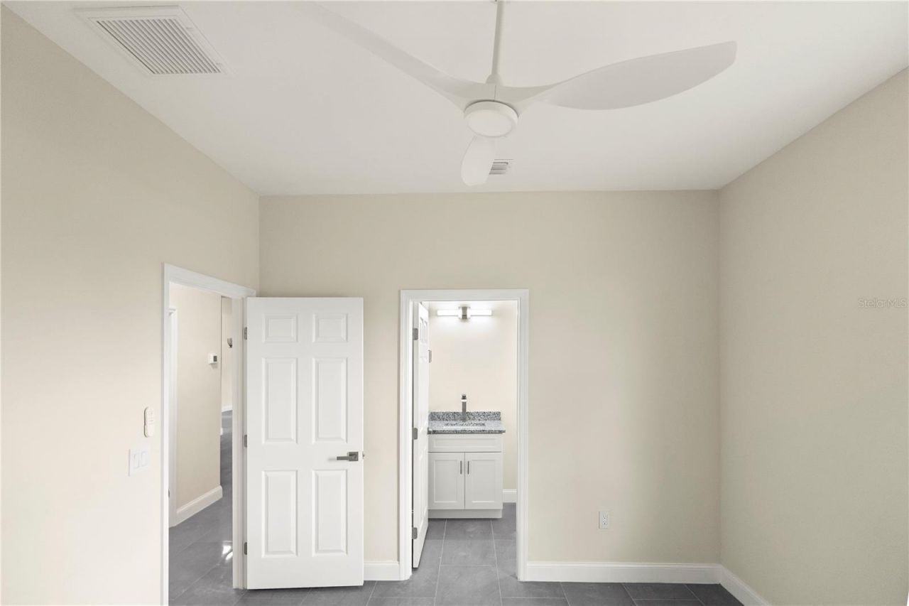 1043 Albert Ave, Lehigh Acres, FL 33971 Photo