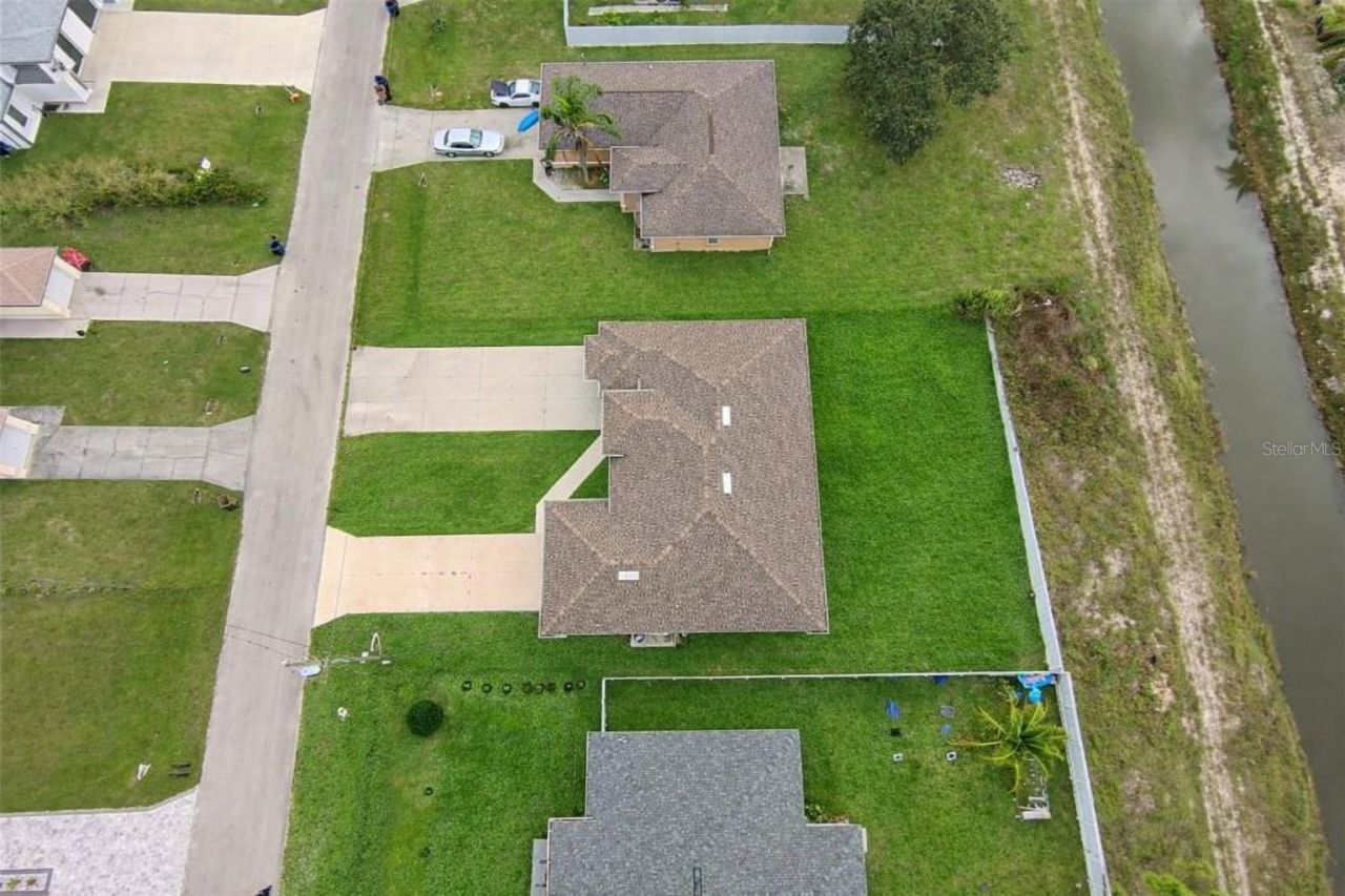 1043 Albert Ave, Lehigh Acres, FL 33971 Photo