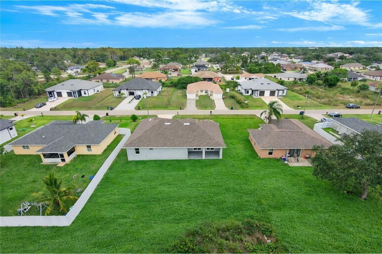 1043 Albert Ave, Lehigh Acres, FL 33971 Photo
