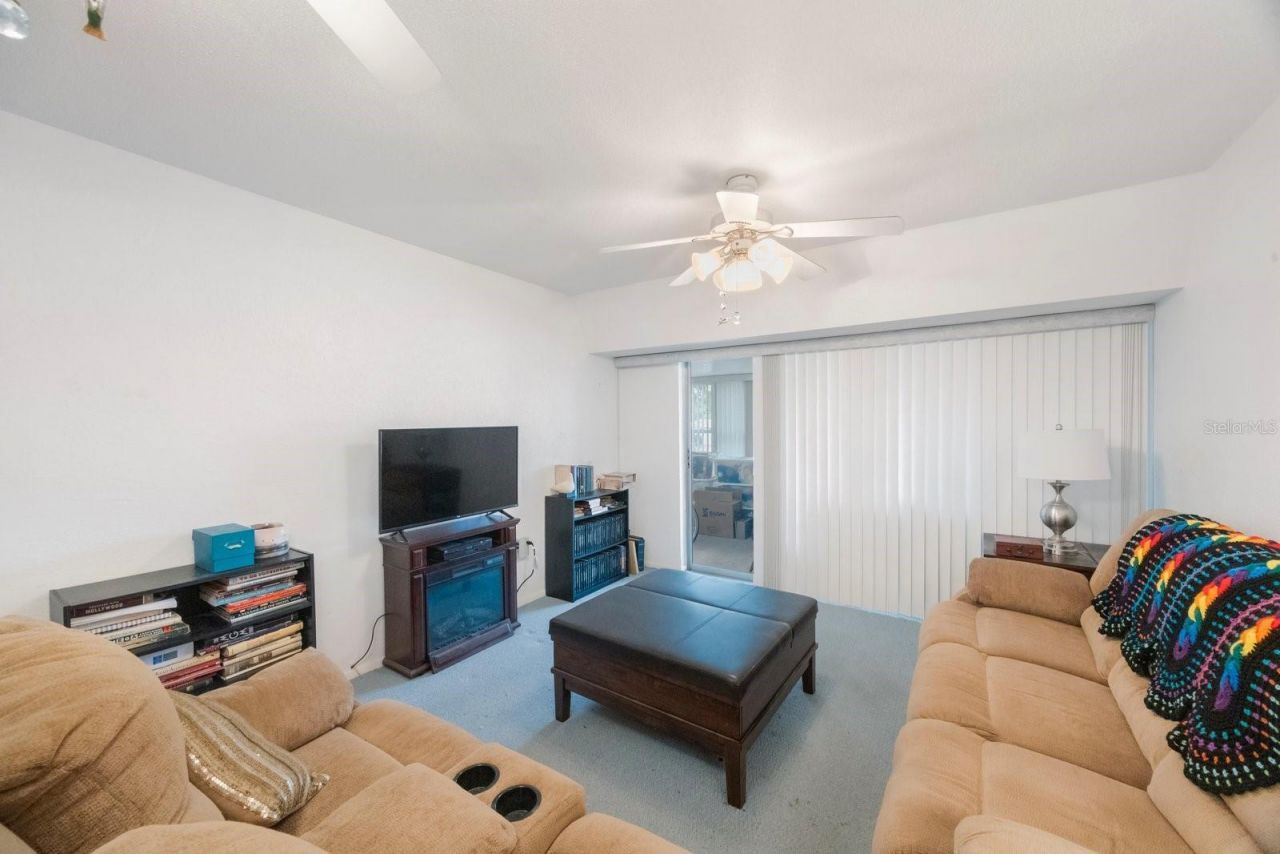 9945 47th Ave N, Unit 203, Saint Petersburg, FL 33708 Photo