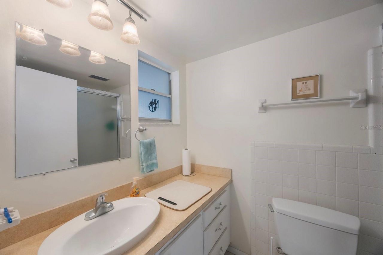 9945 47th Ave N, Unit 203, Saint Petersburg, FL 33708 Photo