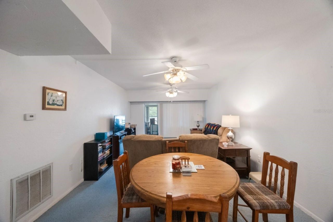 9945 47th Ave N, Unit 203, Saint Petersburg, FL 33708 Photo