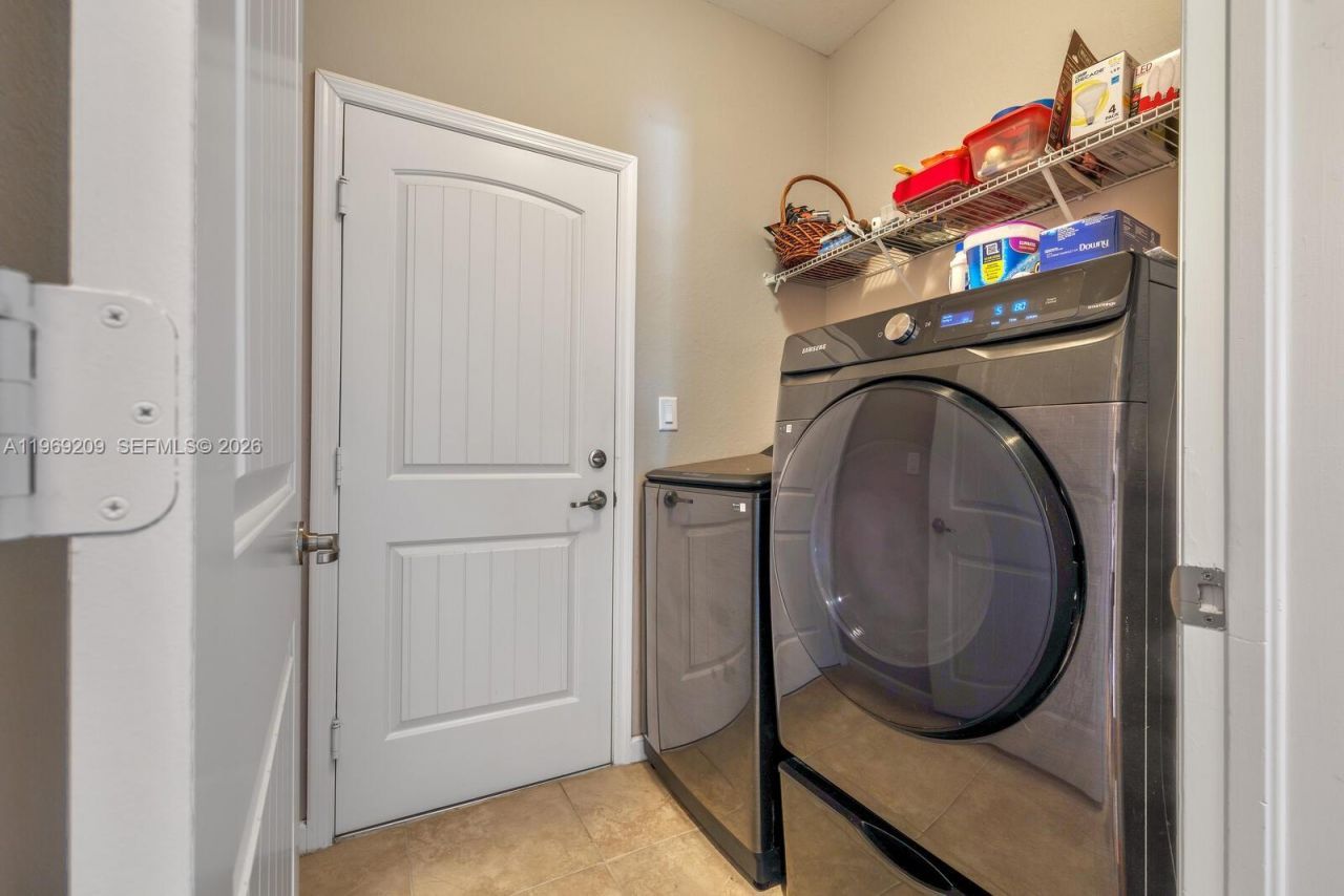 2152 NW 16th Ter , Homestead, FL 33030 Photo