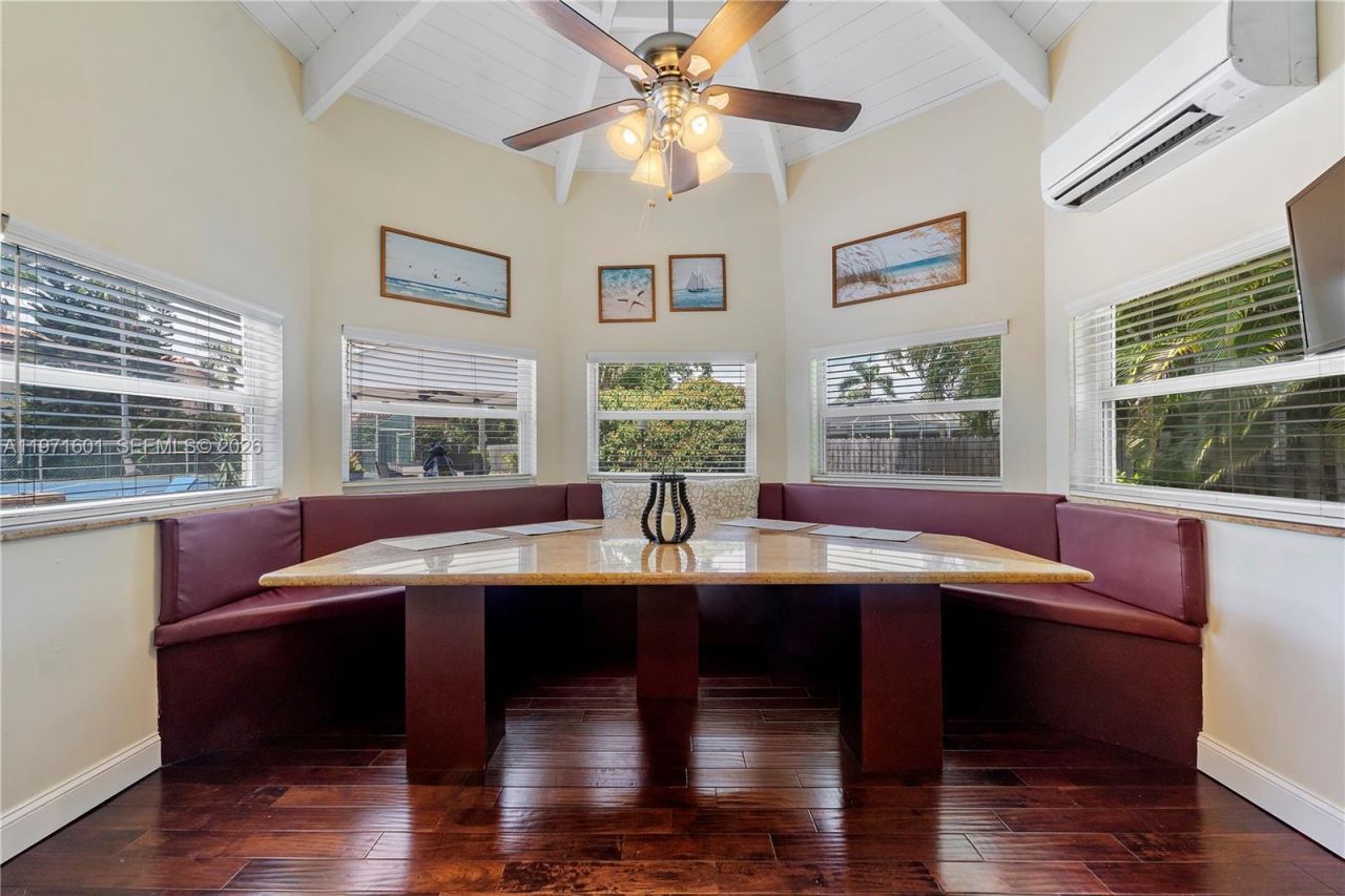 17640 Old Cutler Rd, Palmetto Bay, FL 33157 Photo