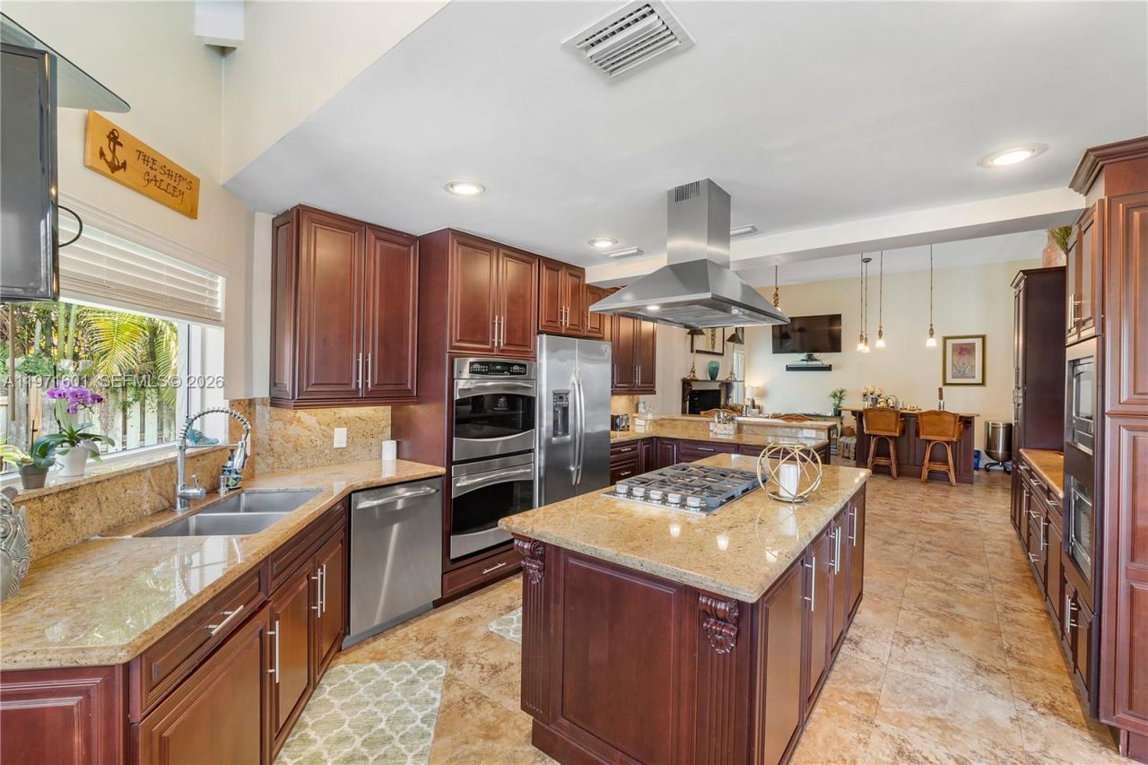 17640 Old Cutler Rd , Palmetto Bay, FL 33157 Photo