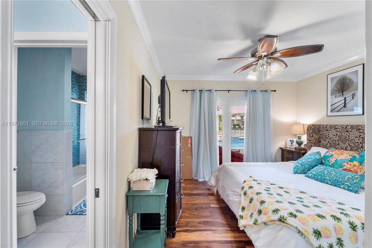 17640 Old Cutler Rd , Palmetto Bay, FL 33157 Photo