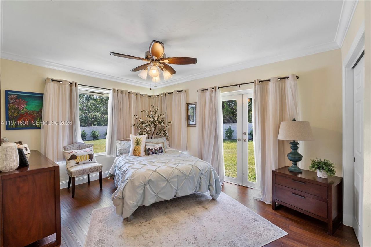 17640 Old Cutler Rd , Palmetto Bay, FL 33157 Photo