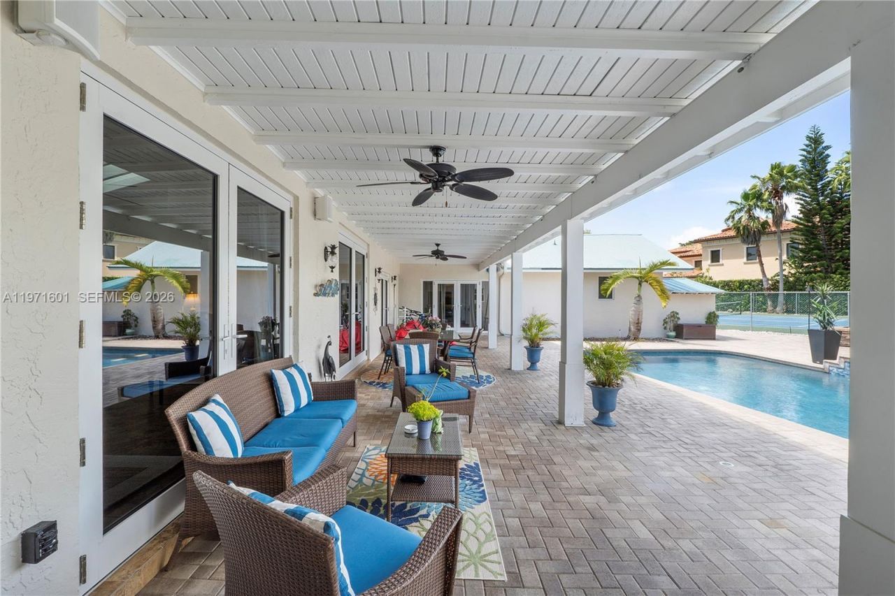 17640 Old Cutler Rd, Palmetto Bay, FL 33157 Photo