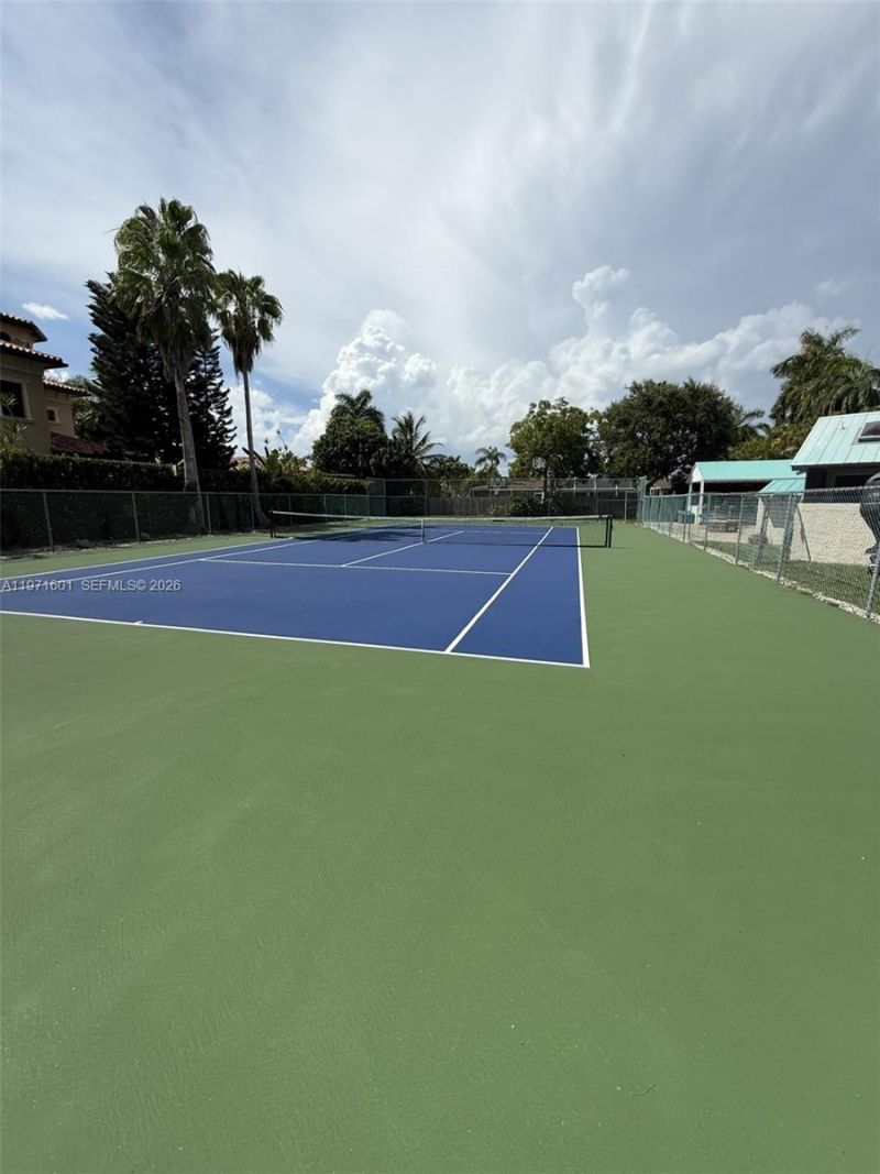 17640 Old Cutler Rd , Palmetto Bay, FL 33157 Photo