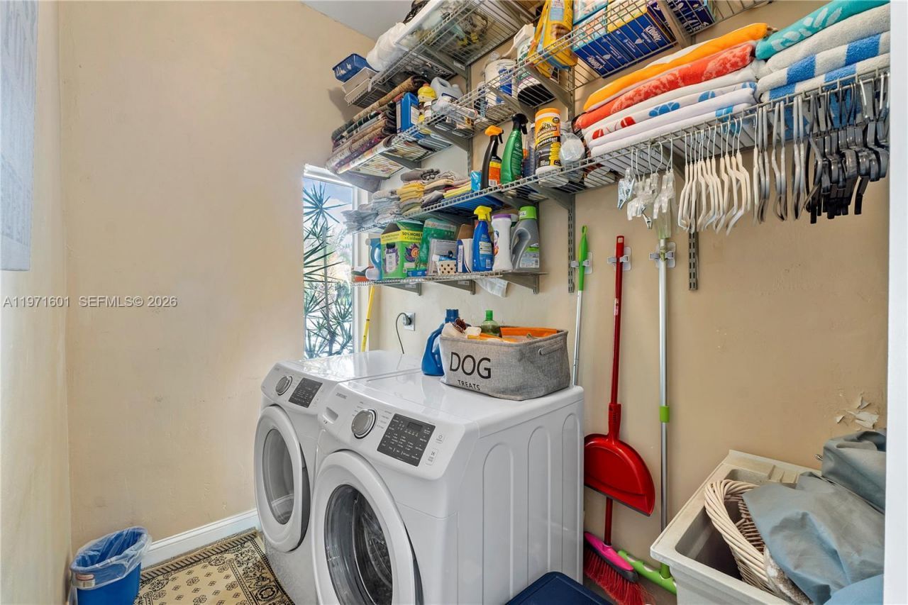 17640 Old Cutler Rd , Palmetto Bay, FL 33157 Photo